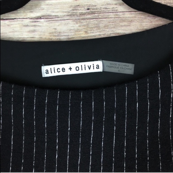 Alice + Olivia Winston sweater blouse - Picture 4 of 6